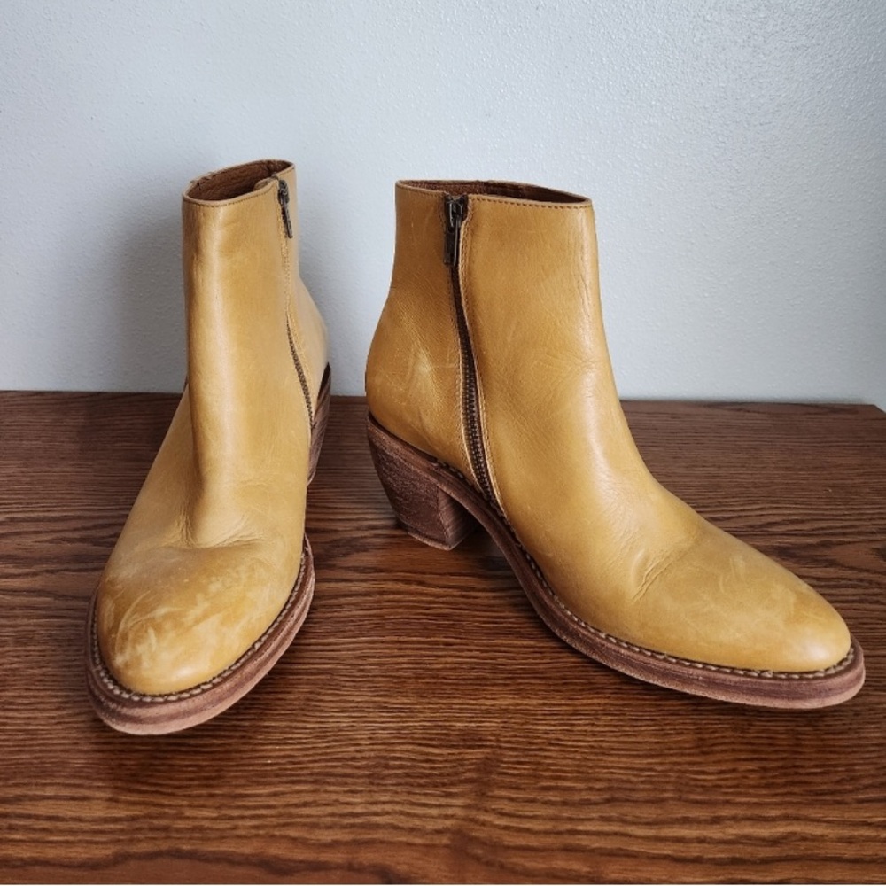 EUC Frye Yellow Booties